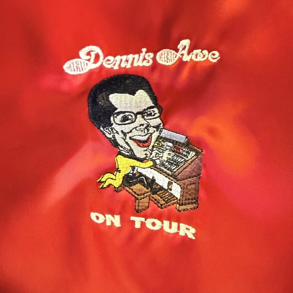 Vintage Dunbrooke Pla Jac Dennis Awe On Tour Satin Bomber Jacket Red‎ XL Organ